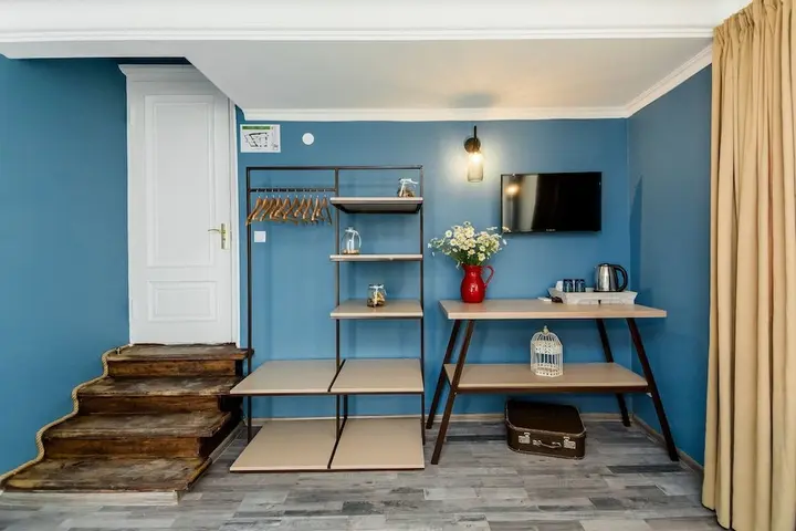 Тбилиси: Gvino Minda Hotel
