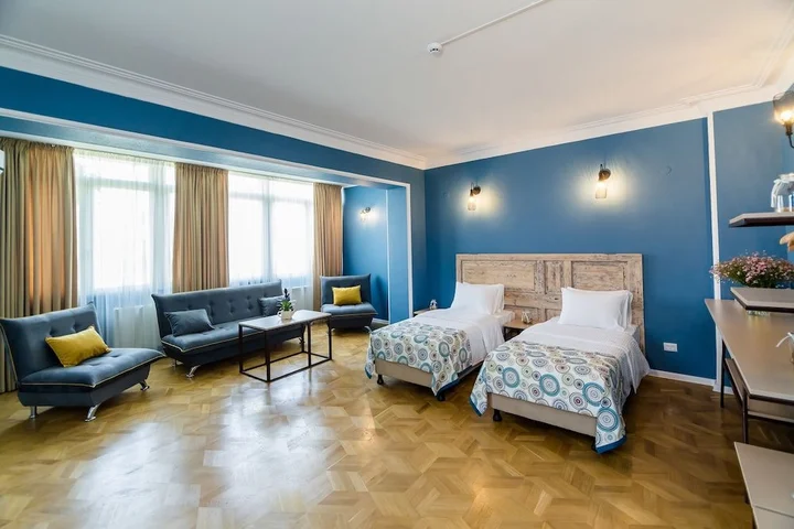 Тбилиси: Gvino Minda Hotel