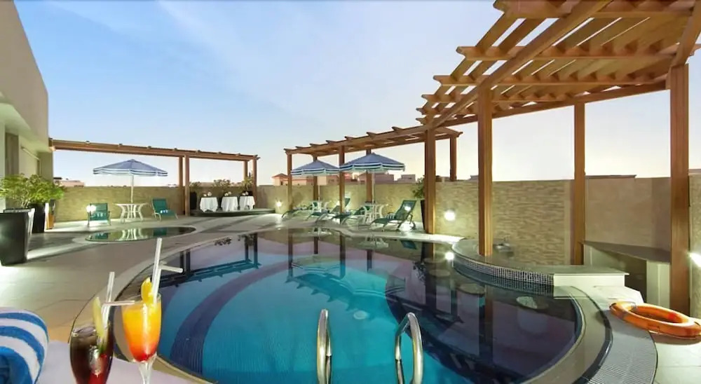Дубай: Sun & Sky Al Rigga Hotel