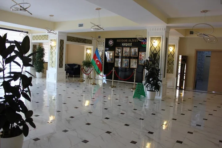Нафталан: Gold&SPA Naftalan
