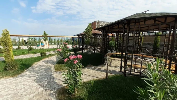 Нафталан: Gold&SPA Naftalan