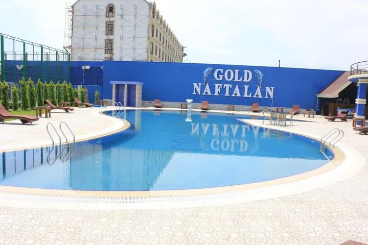 Нафталан: Gold&SPA Naftalan