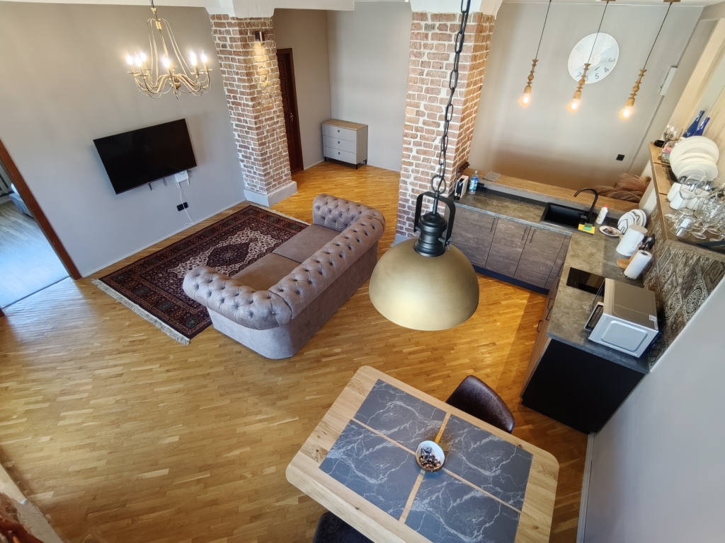 Минск: Апартаменты InterLoft 8 Old Town Free Parking Wi-Fi 100/50 Smart TV