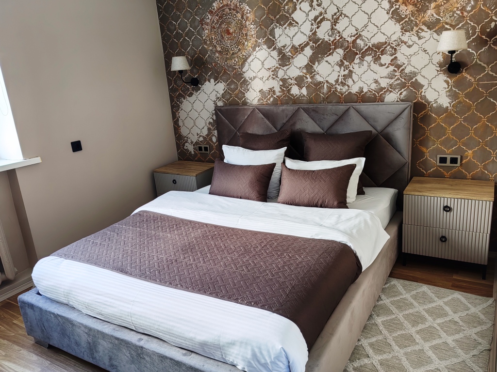 Минск: Апартаменты InterLoft 8 Old Town Free Parking Wi-Fi 100/50 Smart TV