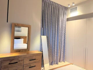 Дубай: Stunning Stay Park View JVC -1bed With Balcony