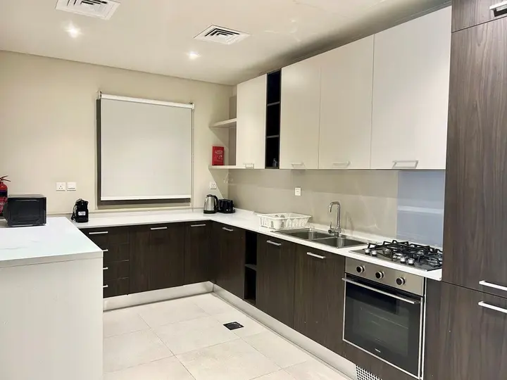 Дубай: Stunning Stay Park View JVC -1bed With Balcony