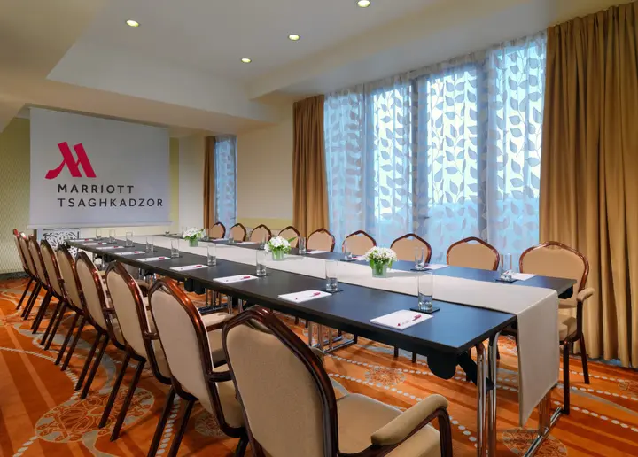 Цахкадзор: Отель Tsaghkadzor Marriott