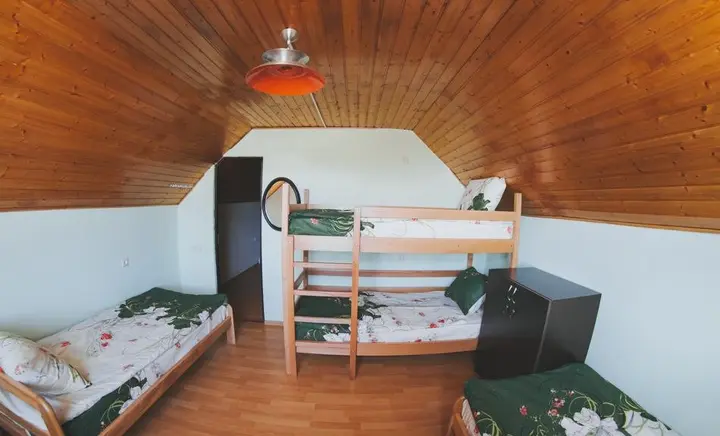 Ереван: База отдыха Royal Holiday House