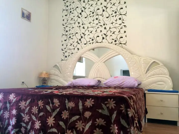 Ереван: База отдыха Royal Holiday House