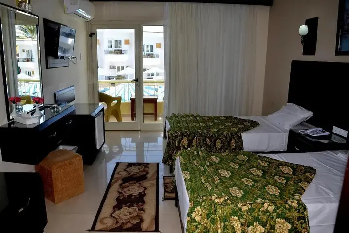 Хургада: Sand Beach Resort