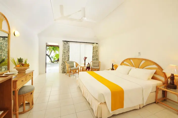 Диффуши: Holiday Island Resort & Spa