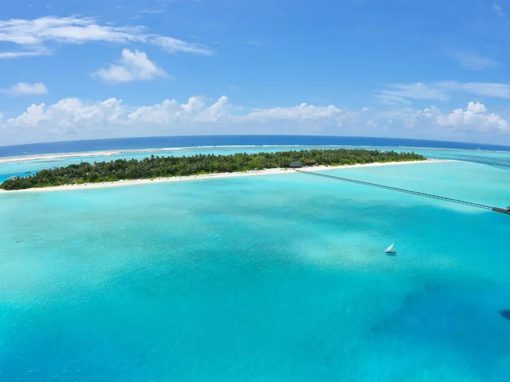 Диффуши: Holiday Island Resort & Spa