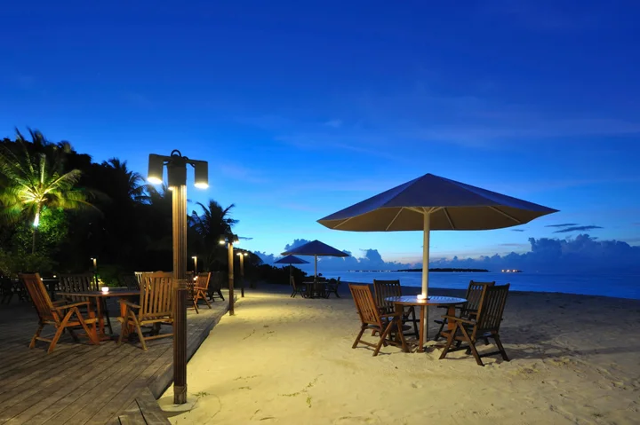 Диффуши: Holiday Island Resort & Spa