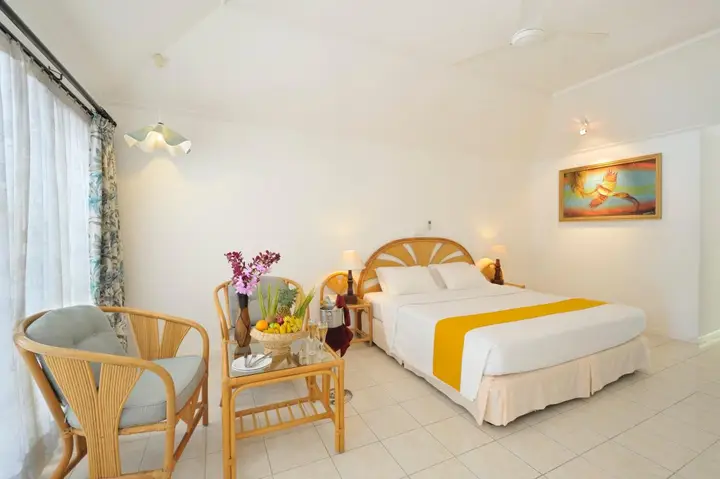 Holiday Island Resort & Spa — фото 3