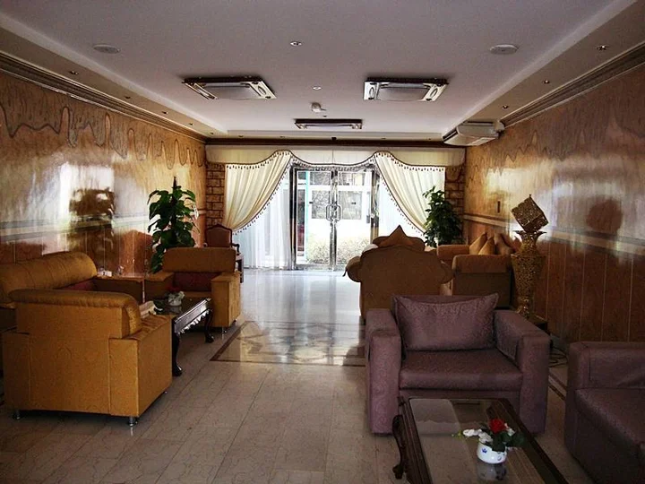 Аджман: Waves Hotel Ajman