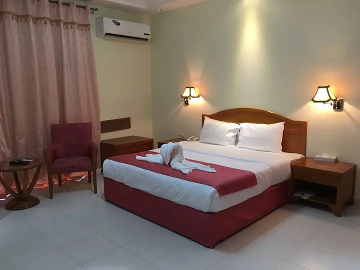 Аджман: Waves Hotel Ajman