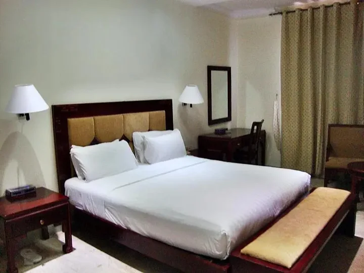 Аджман: Waves Hotel Ajman