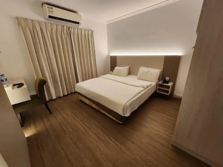 Шарджа: Sharjah International Airport Hotel