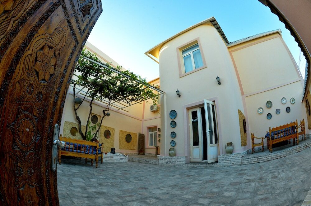 Бухара: Гостиница Minzifa Inn