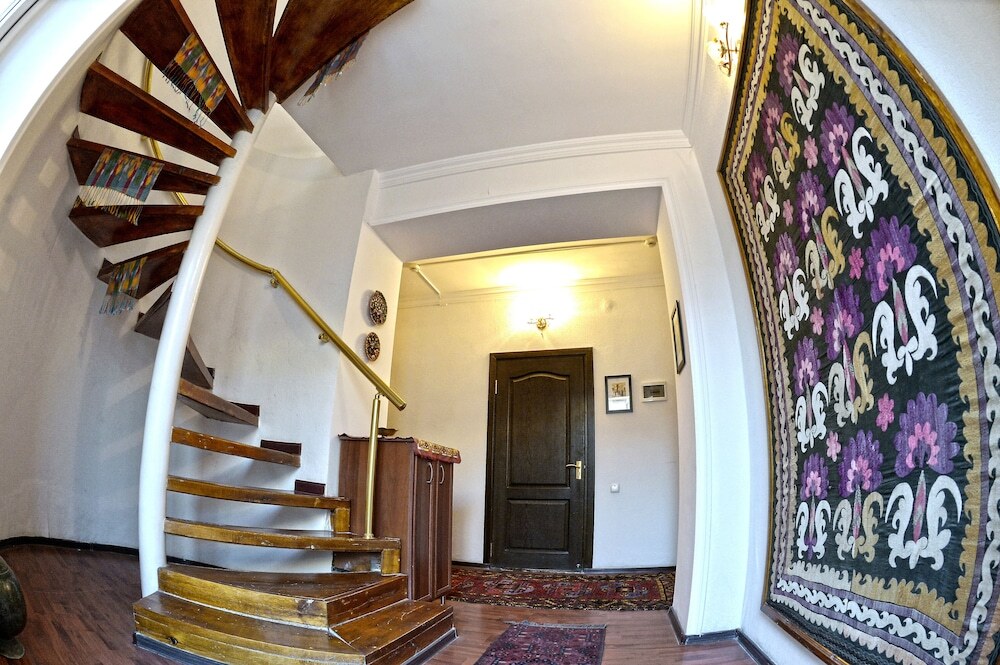 Бухара: Гостиница Minzifa Inn