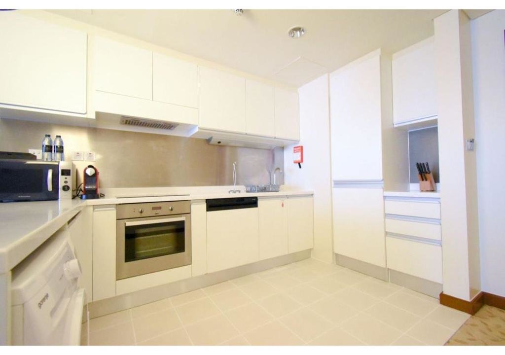 Дубай: The address dubai mall Luxury 1bed balcony