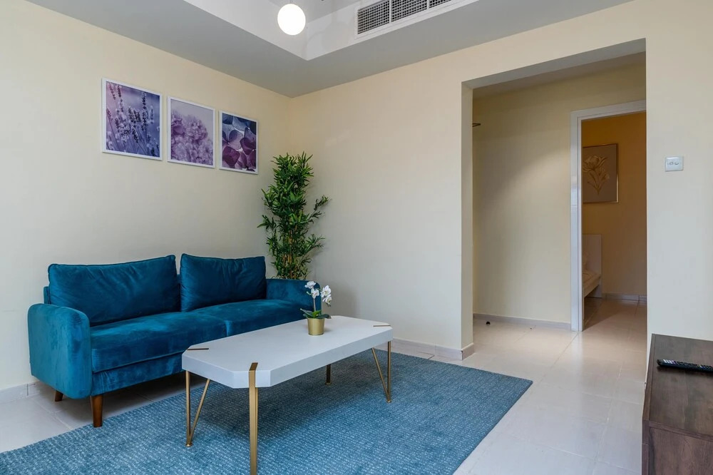 Дубай: Lux BnB The Springs Villa Private Garden