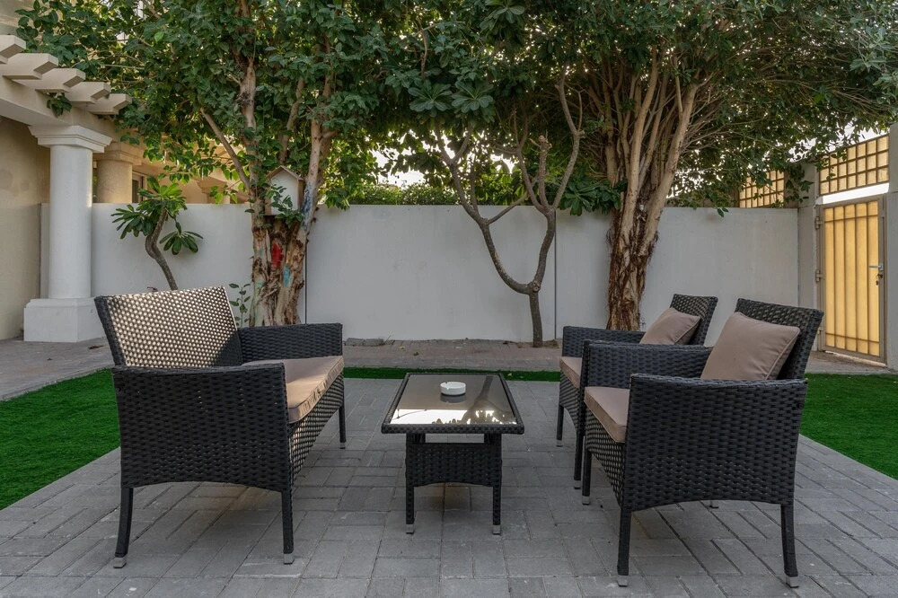 Дубай: Lux BnB The Springs Villa Private Garden
