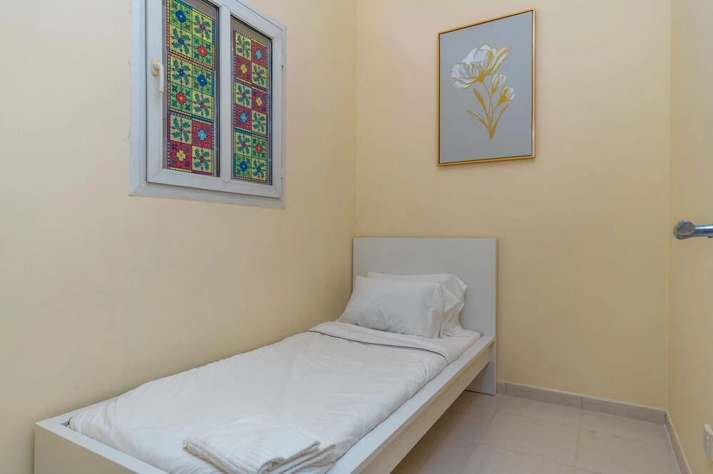 Дубай: Lux BnB The Springs Villa Private Garden