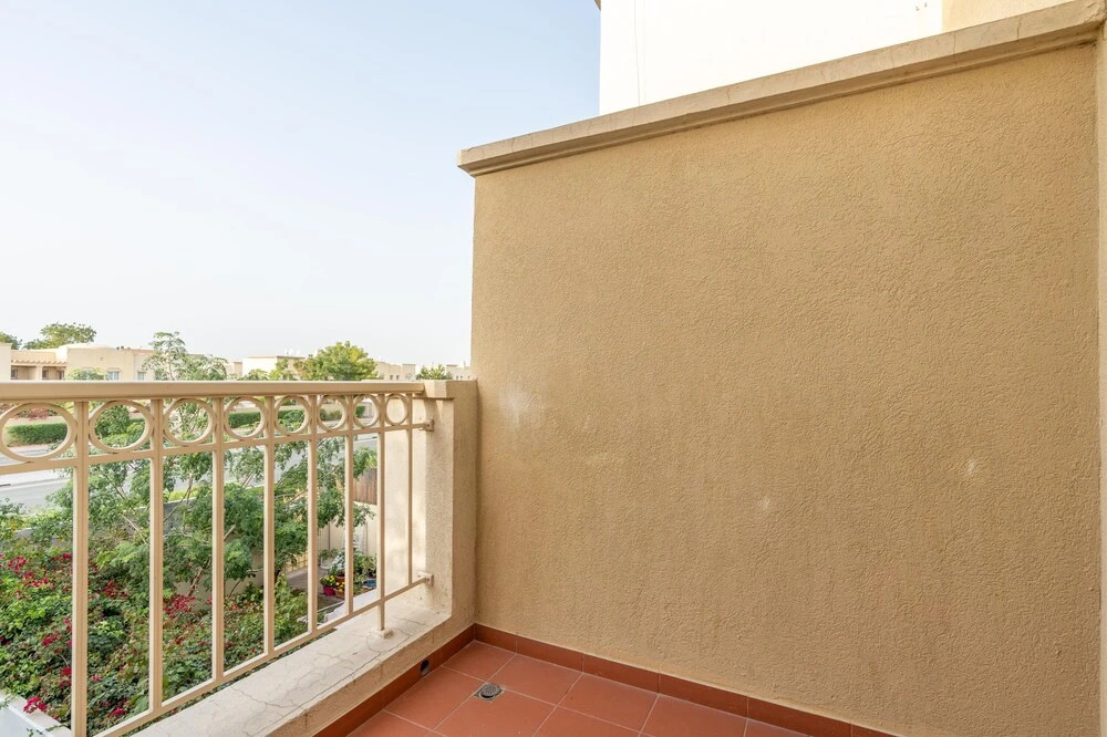 Дубай: Lux BnB The Springs Villa Private Garden