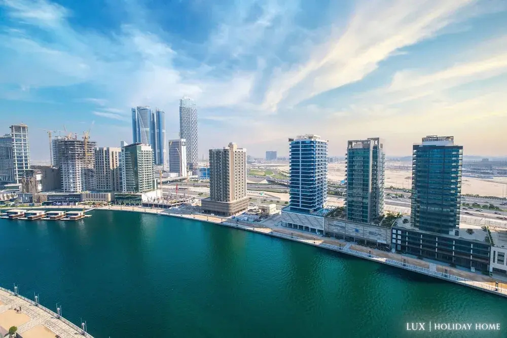 Дубай: LUX The Pad Executive Suite Canal View 1