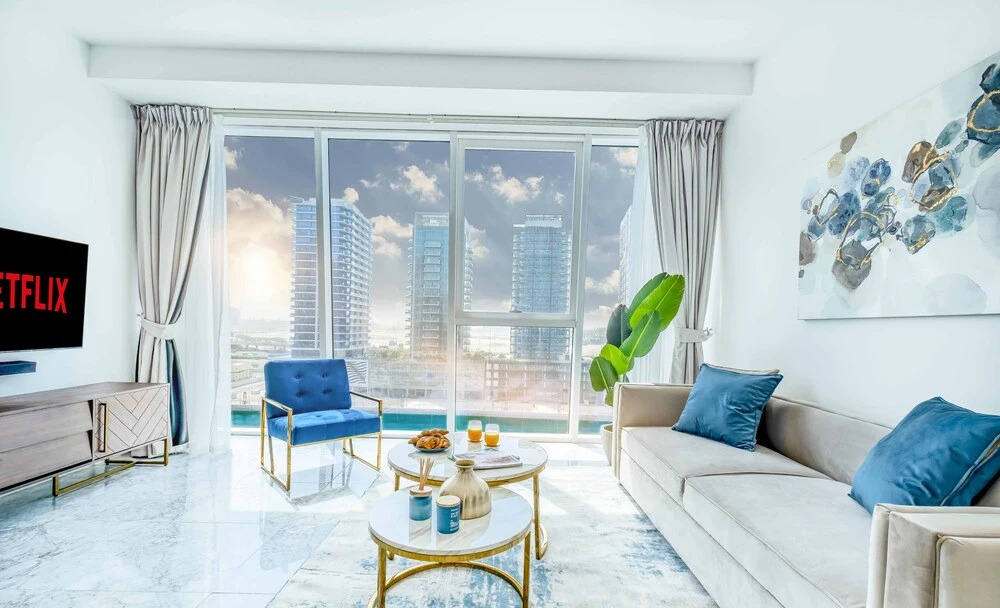 Дубай: LUX The Pad Executive Suite Canal View 1