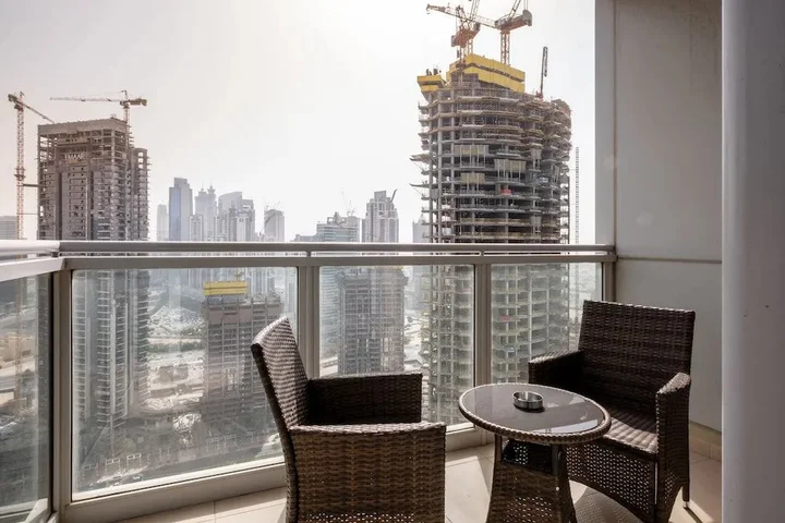 Дубай: Downtown Al Sahar Apartments