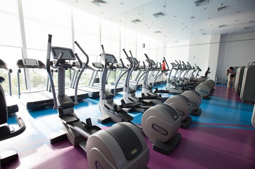 Абу-Даби: Отель Fairmont Bab Al Bahr