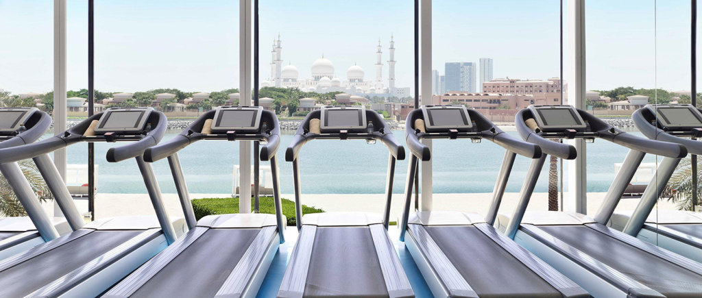Абу-Даби: Отель Fairmont Bab Al Bahr
