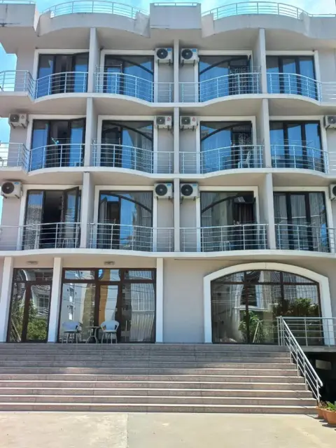 Батуми: Guest House Nata
