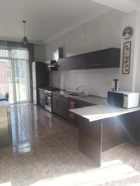 Батуми: Guest House Nata