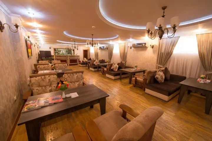 Вандам: Qebele Yeddı Gozel Hotel
