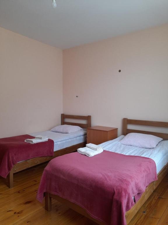 Степанцминда: Kera Guest House