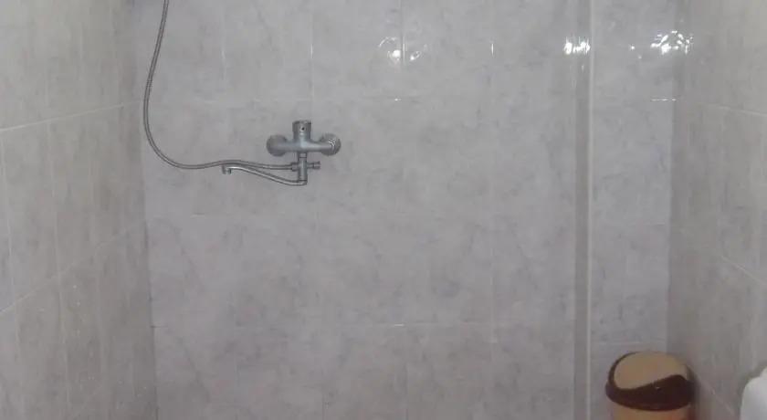 Гонио: Temos Guesthouse