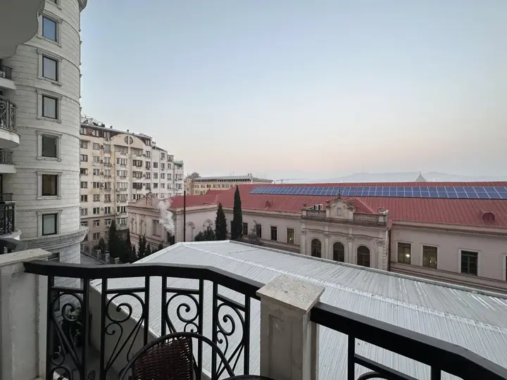 Тбилиси: Апартаменты Apartment in Rustaveli Residence