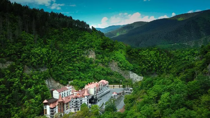 Боржоми: Отель Crowne Plaza Borjomi by IHG