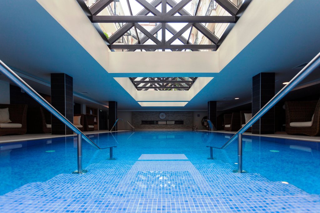 Боржоми: Отель Crowne Plaza Borjomi by IHG