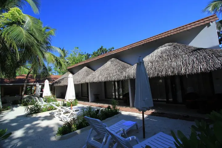 Атолл Алиф-Дхаалу: Local Island Inn