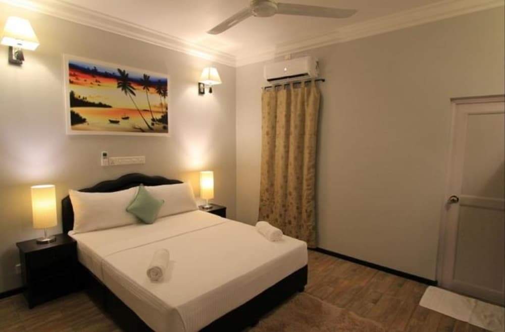 Атолл Алиф-Дхаалу: Local Island Inn