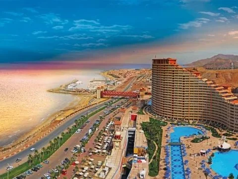 Айн-Сохна: Pyramids Porto Sokhna