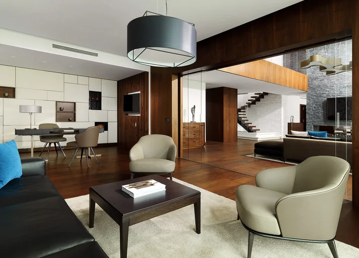 Минск: Отель Minsk Marriott
