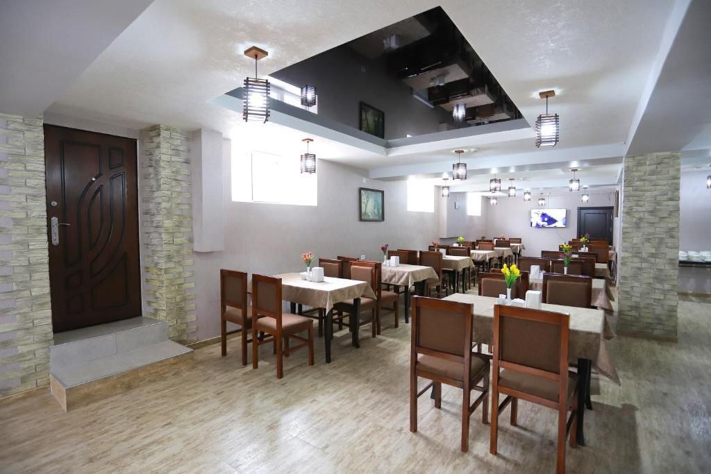 Ташкент: Tourist INN Hotel