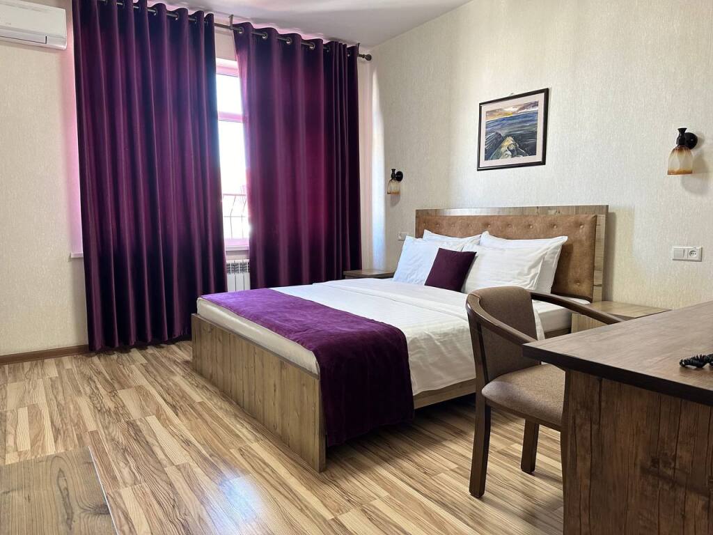 Ташкент: Tourist INN Hotel