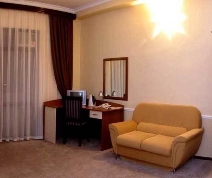 Баку: Diplomat Hotel