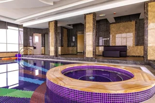 Дибба: Royal Beach Hotel & Resort